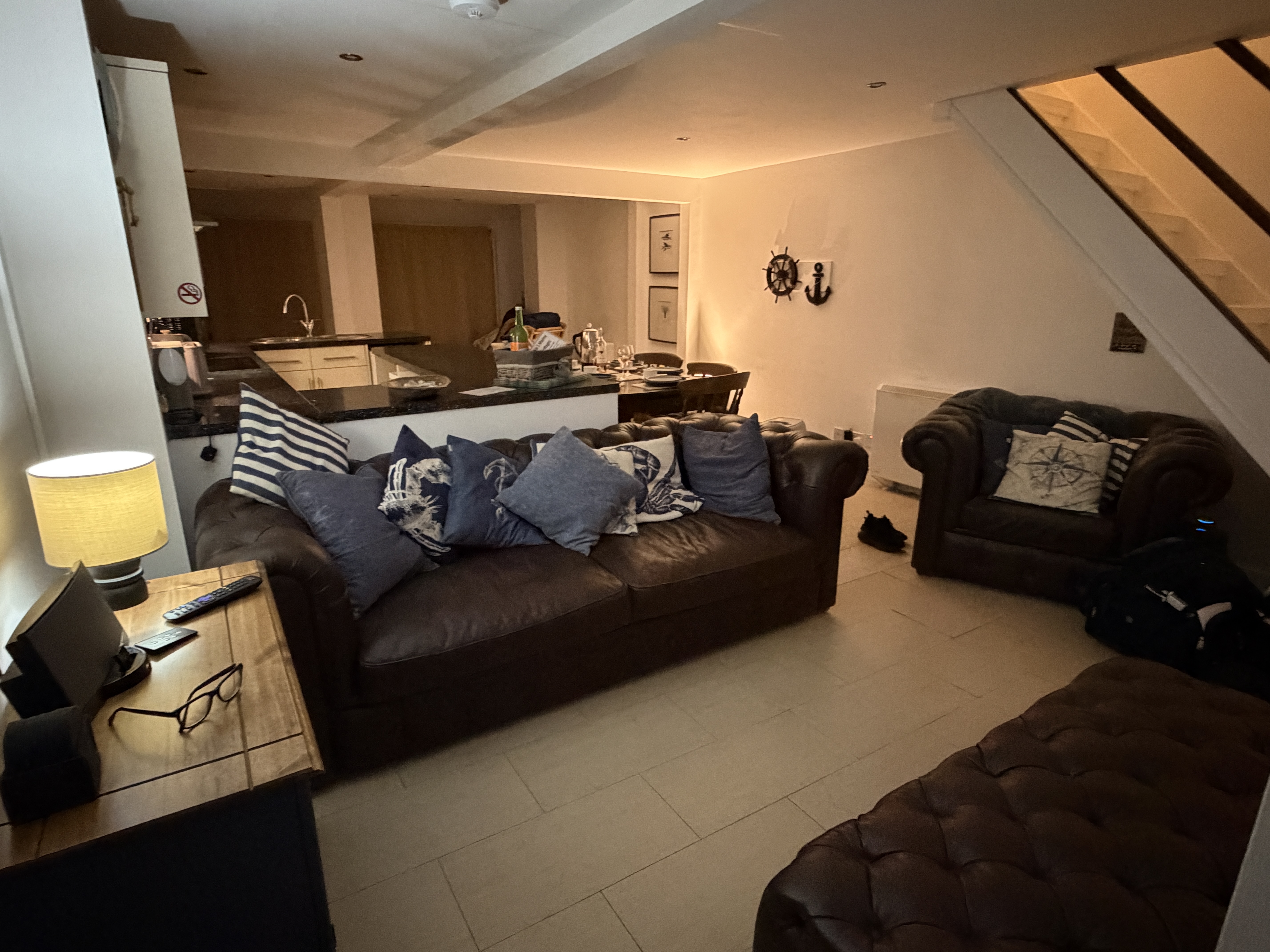 lounge-area-2